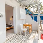 Naxos Beachwalk *