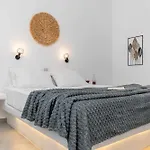 Naxos Beachwalk *