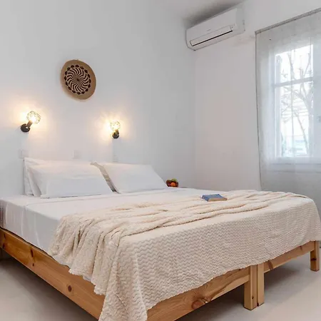 Naxos Beachwalk Apartment *