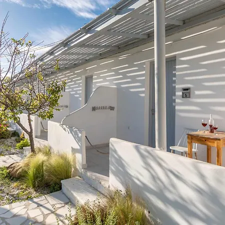 Naxos Beachwalk Apartment *