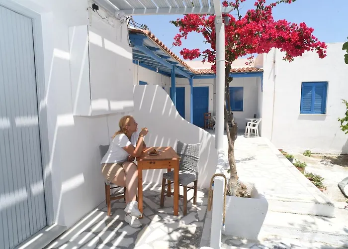 Naxos Beachwalk * Naxos City